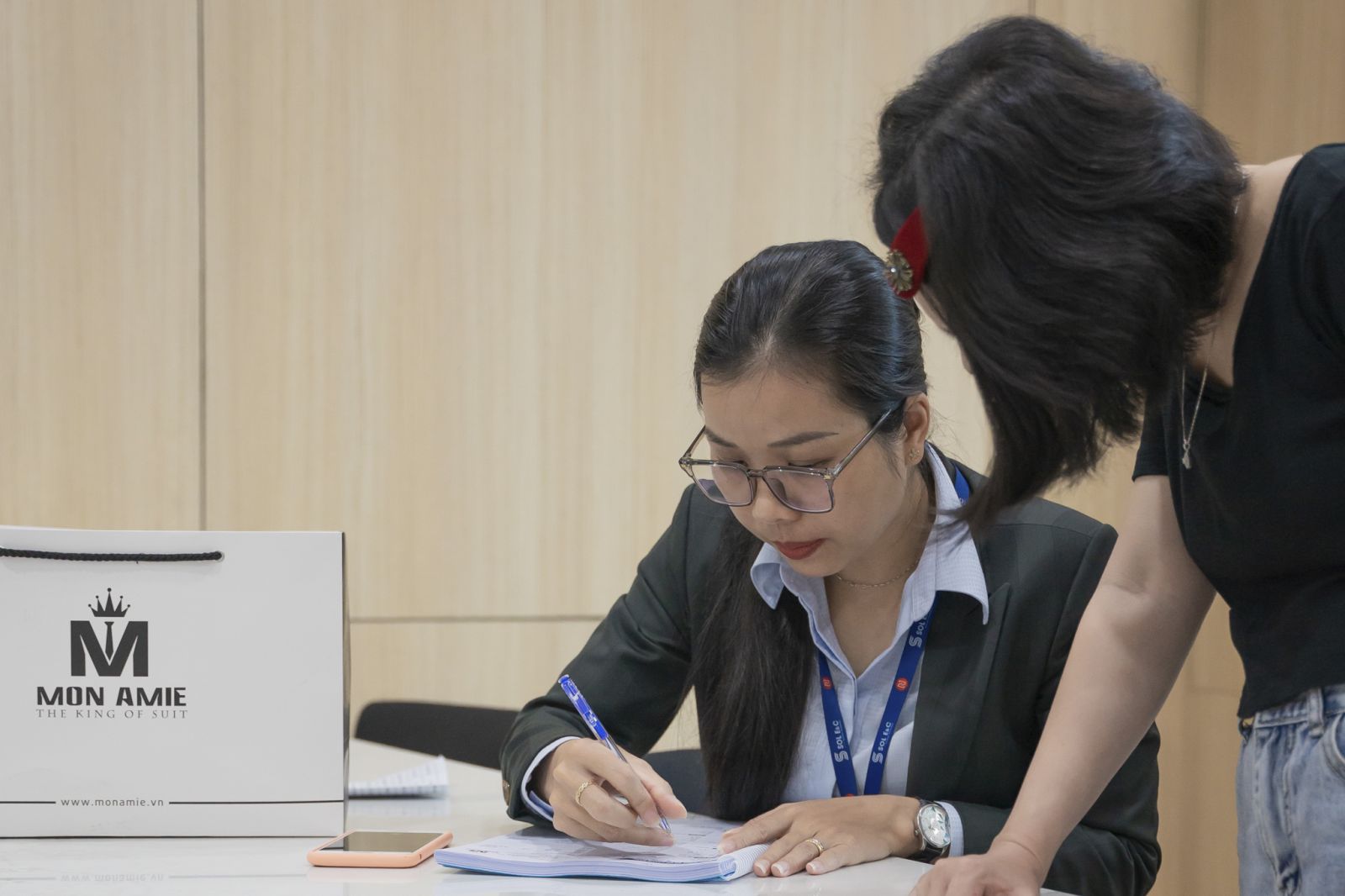 May Đo Tại Nhà Tại Phường Phú Thọ Hòa – Dịch Vụ May Suit Tận Nơi